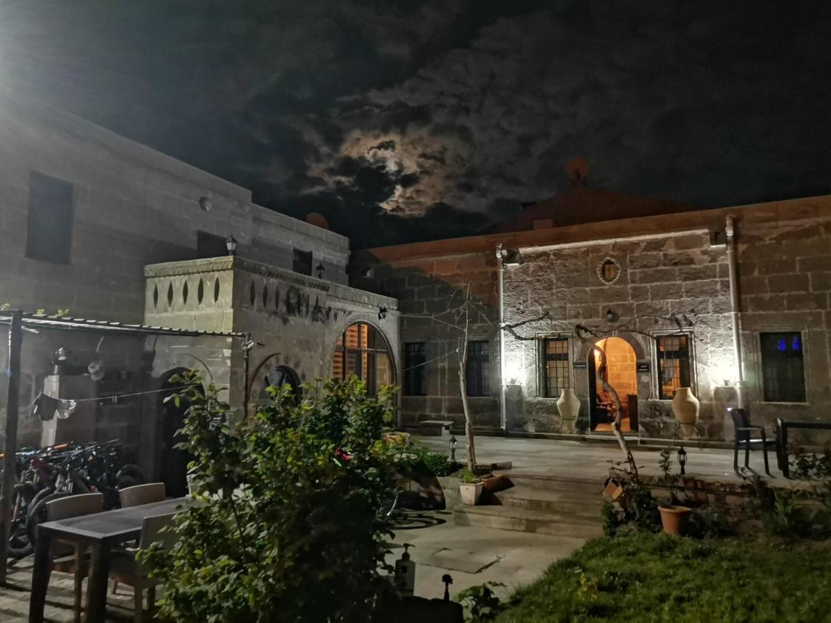 Osmanoglu Hotel Guzelyurt Esterno foto