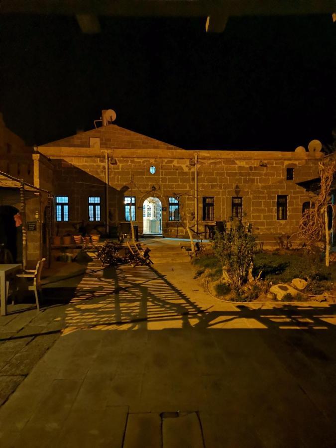 Osmanoglu Hotel Guzelyurt Esterno foto